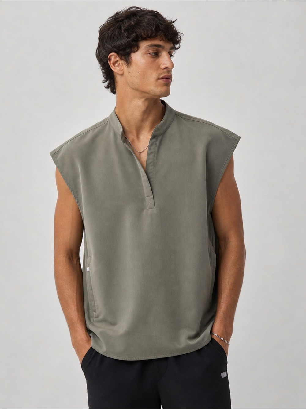 FIGS Olive Green Rafaela Pullover Vest Size Large Minimalist Utility Layer